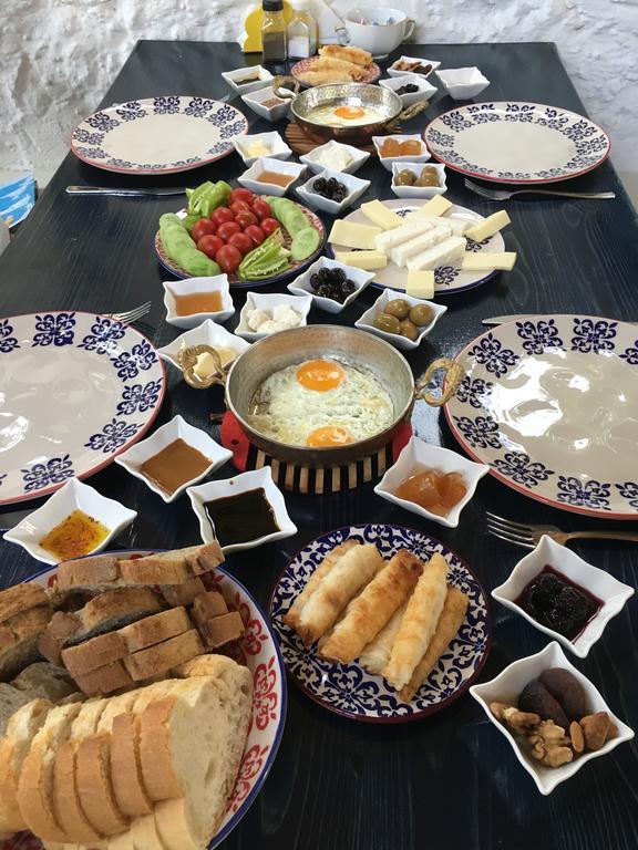 Zakkum Pansiyon Kaş Eksteriør bilde